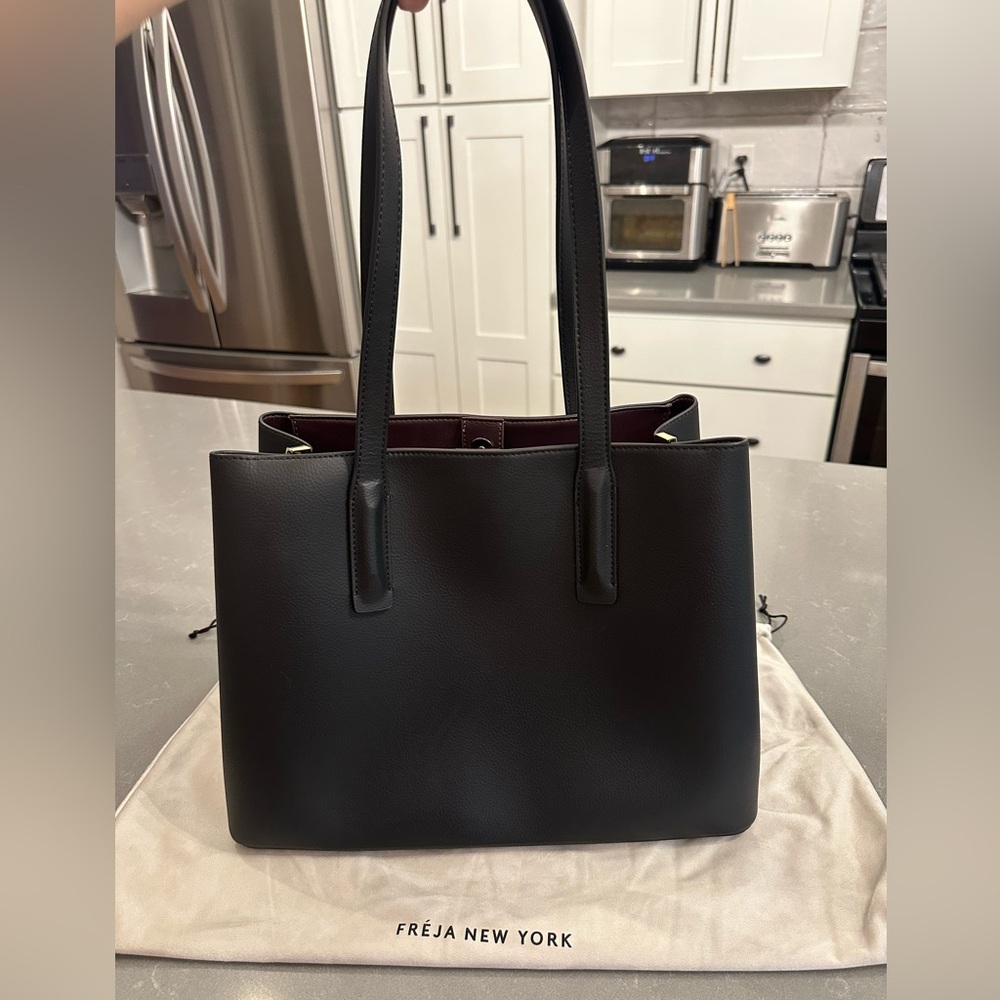 Black (vegan) Leather Tote Bag